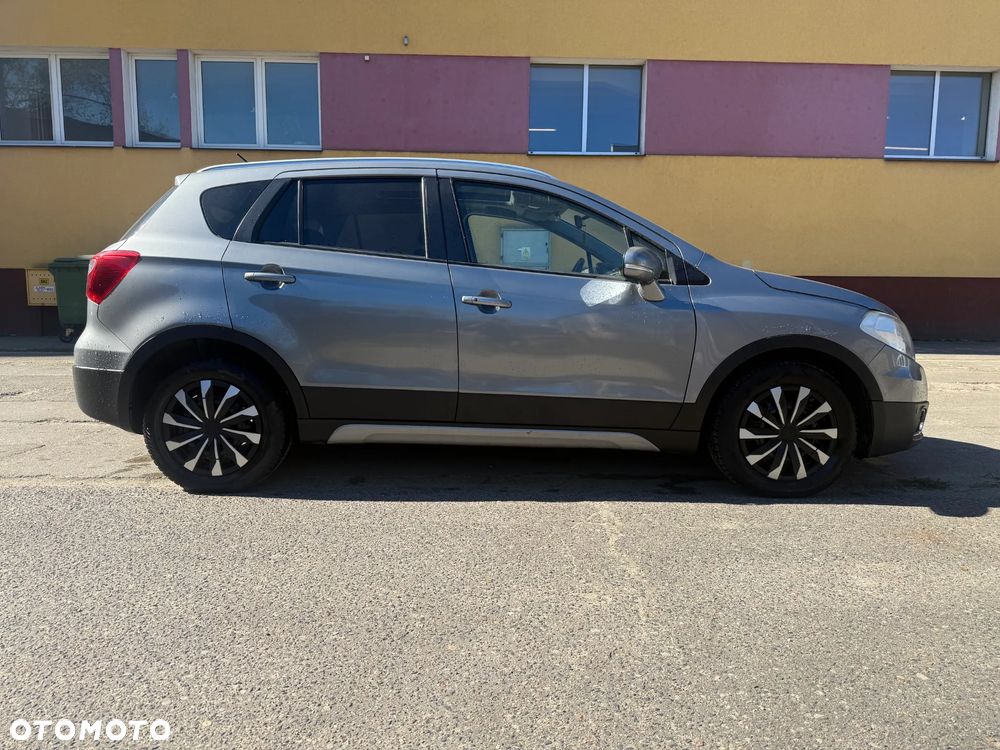 Suzuki SX4 S-Cross - 2