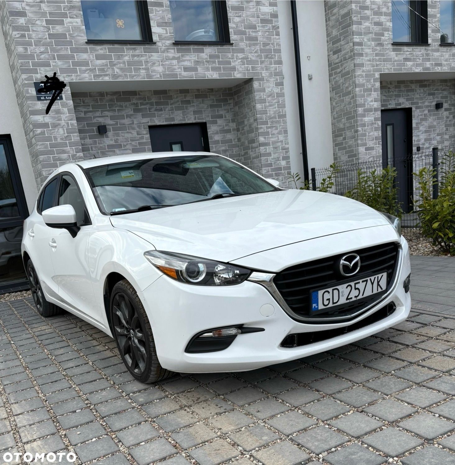Mazda 3 - 1
