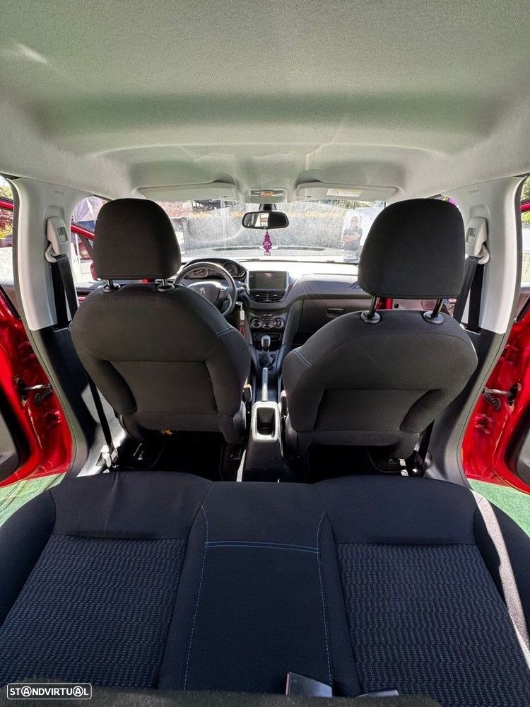 Peugeot 208 PureTech 82 Stop & Start Signature - 24
