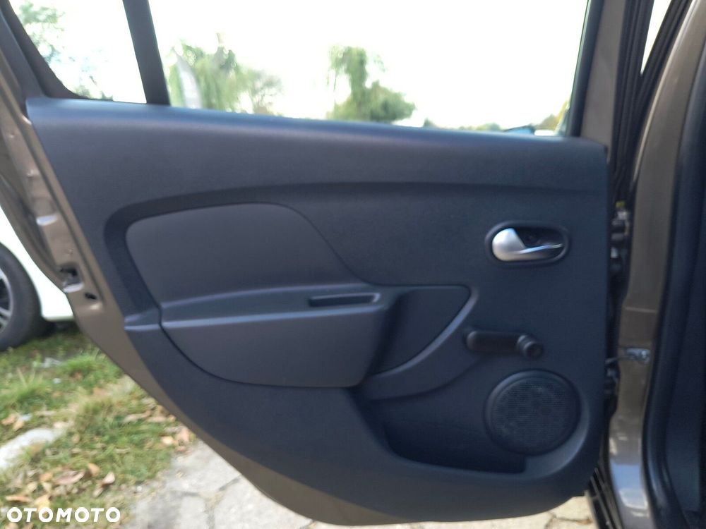 Dacia Logan - 9