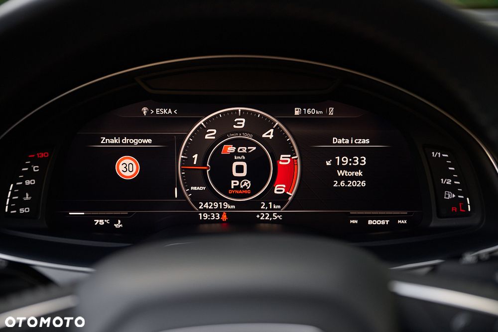 Audi SQ7 - 32