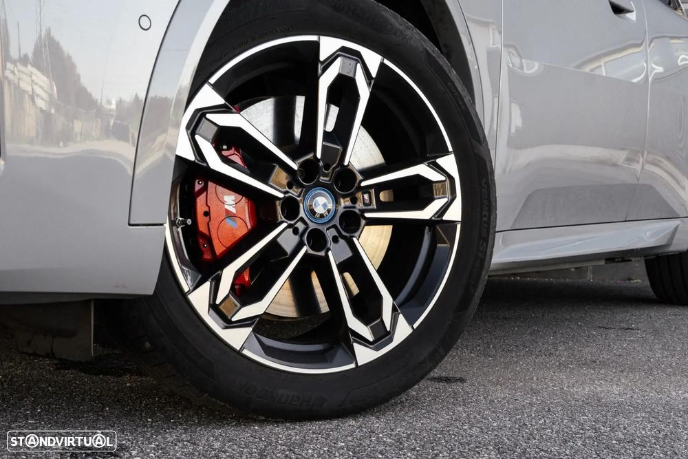 BMW iX2 eDrive20 Pack Desportivo M Pro - 27