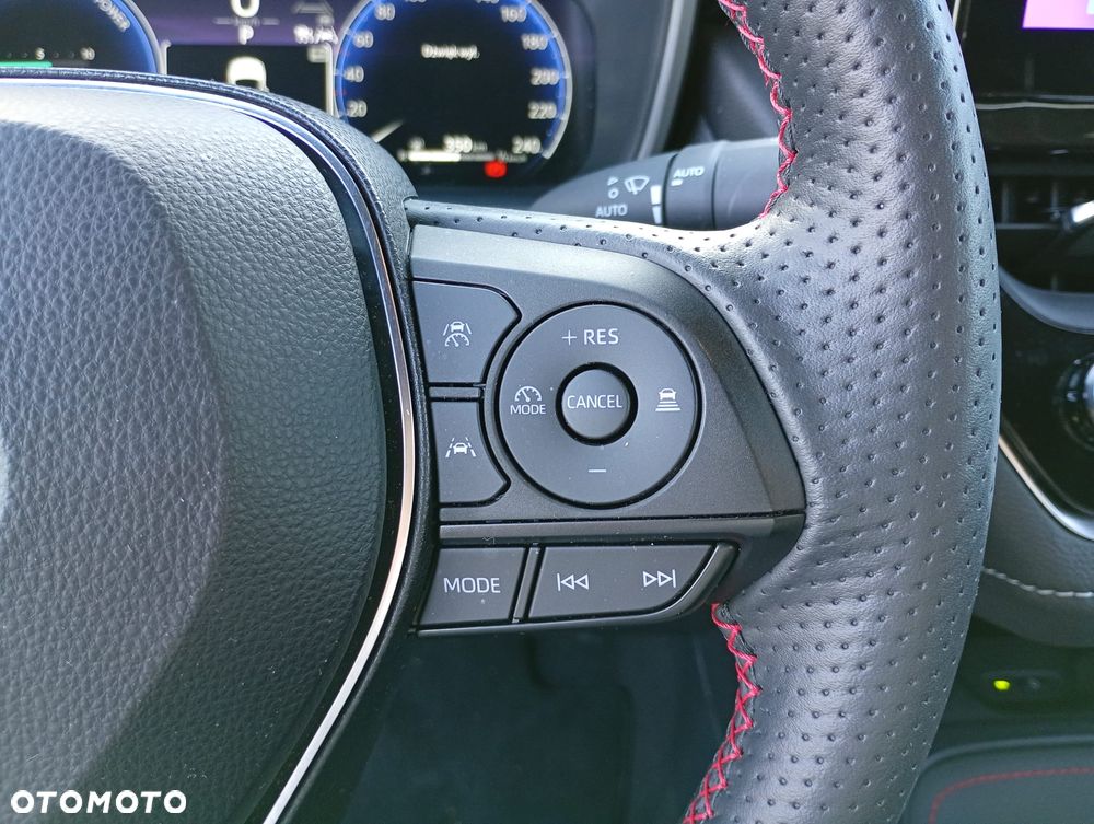 Toyota Corolla 1.8 Hybrid GR Sport - 17