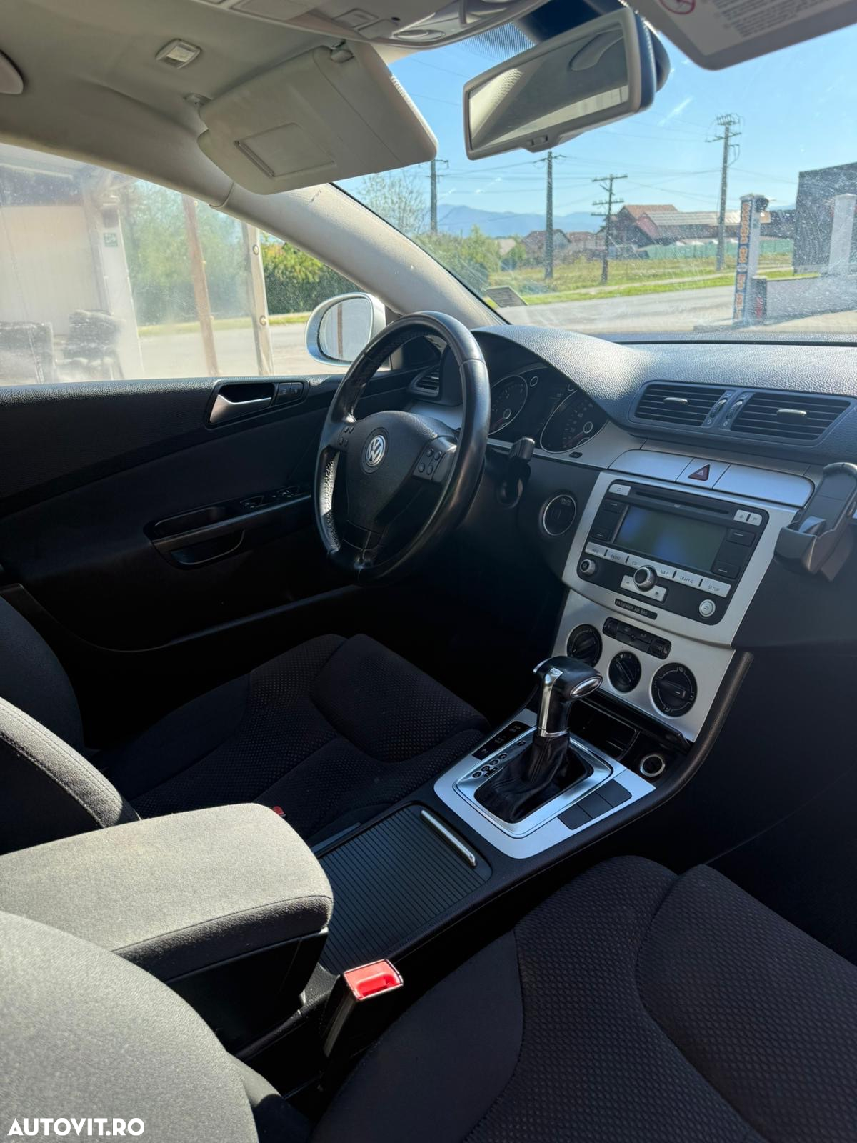 Volkswagen Passat Variant 2.0 TDI DPF DSG Comfortline - 3