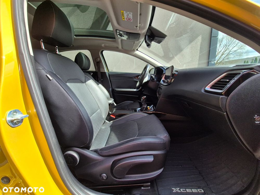Kia XCeed - 23