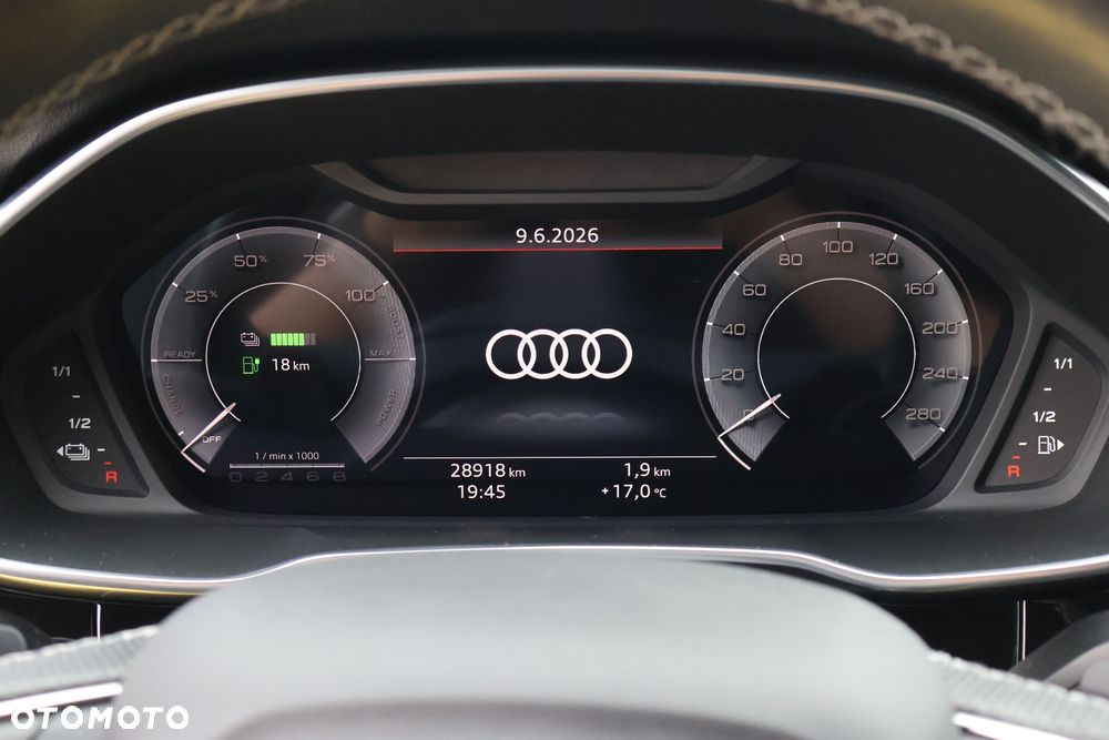 Audi Q3 Sportback 45 TFSIe S tronic S line - 18