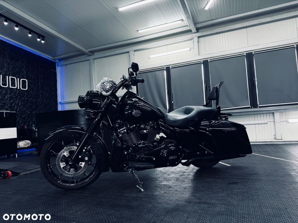 Harley-Davidson Touring Road King - 8