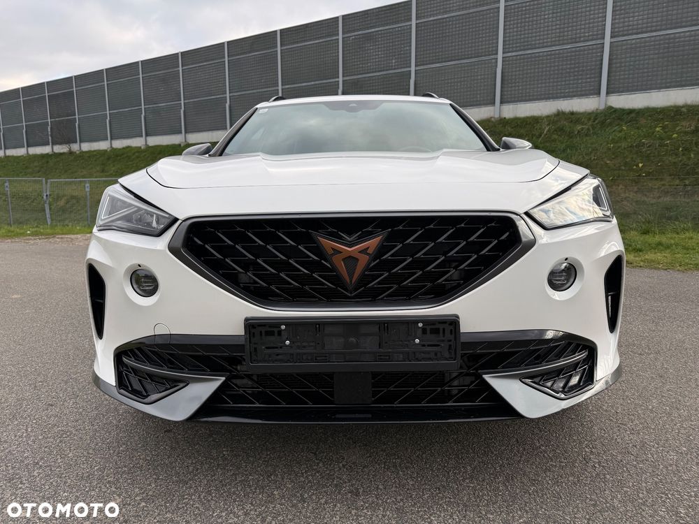 Cupra Formentor 1.4 e-Hybrid DSG Tribe Edition - 11
