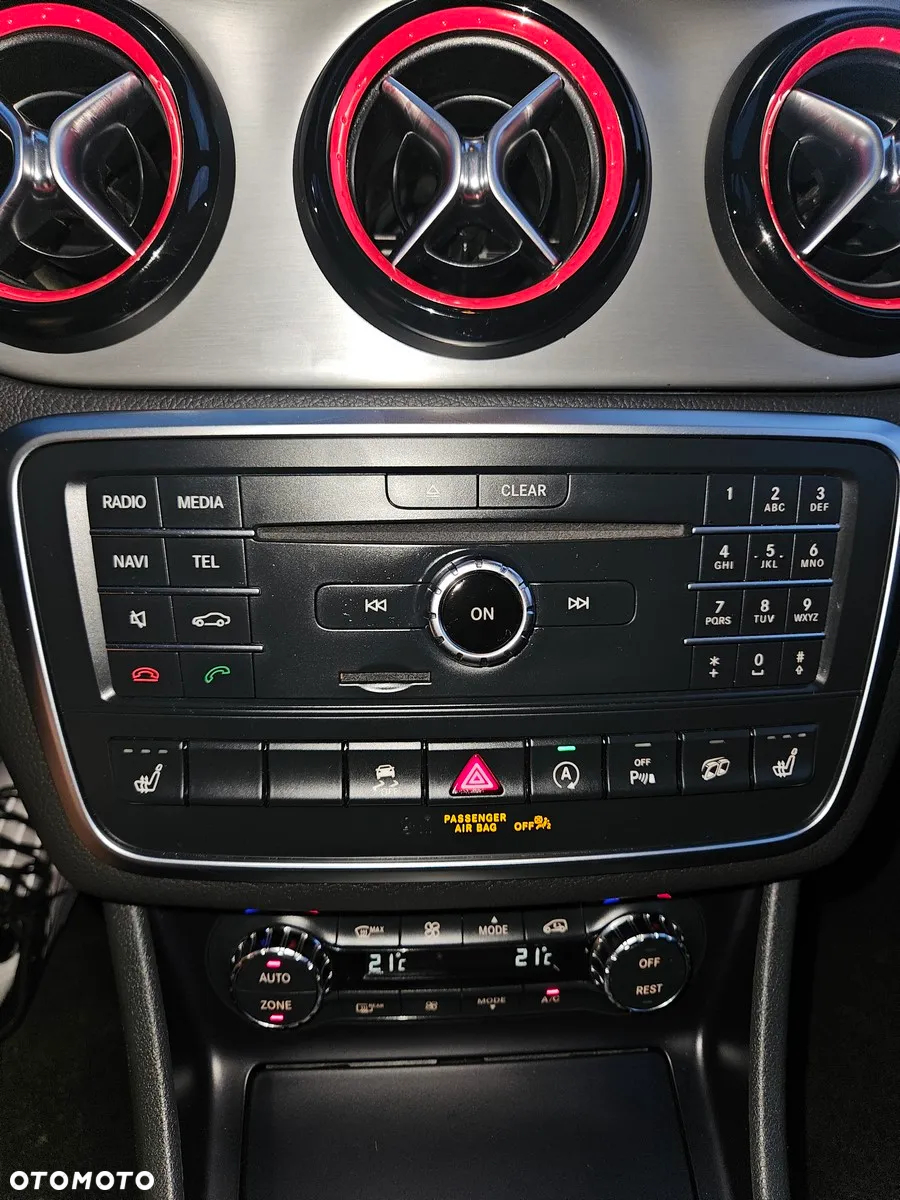 Mercedes-Benz CLA AMG 45 4-Matic - 39