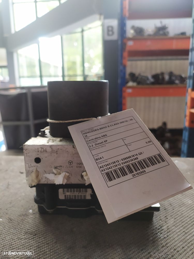 CENTRALINA DE ABS MERCEDES-BENZ E-CLASS W212 / A2124313512 / 0265951614 / Q03 - 1