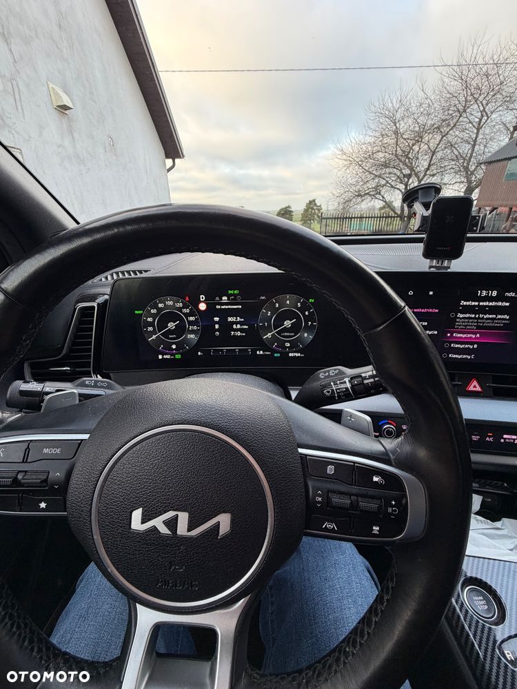 Kia Sportage 1.6 T-GDI HEV Business Line 4WD - 29