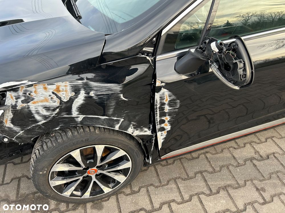 Renault Clio - 27