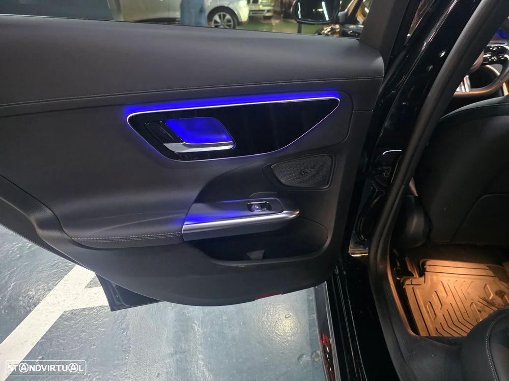 Mercedes-Benz C 300 - 12