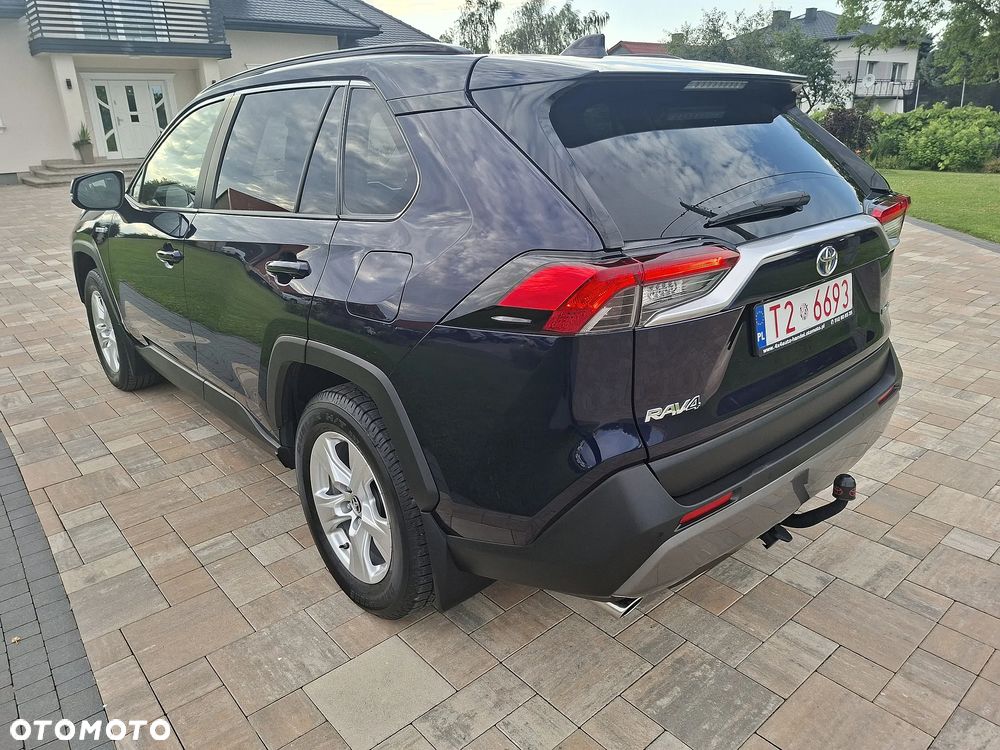 Toyota RAV4 - 5