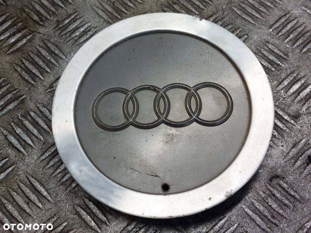 DEKIELEK KOŁPAK FELGI AUDI A4 B5 4B0601165J - 1