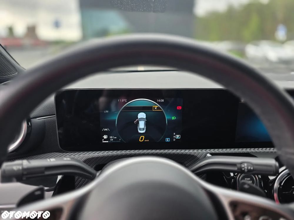 Mercedes-Benz CLA 180 d 8G-DCT - 25