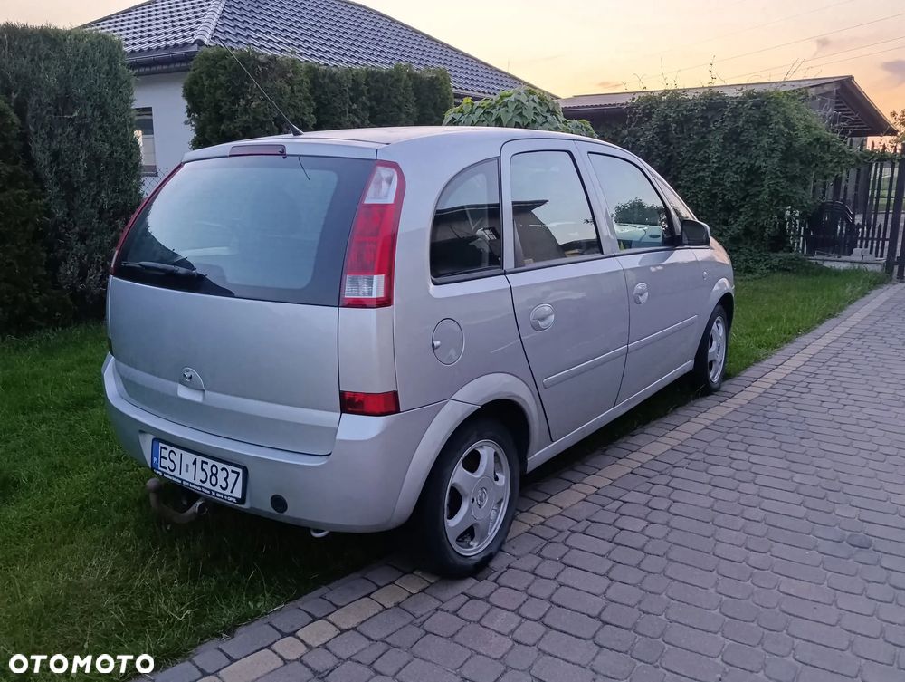 Opel Meriva 1.6 16V Cosmo - 1