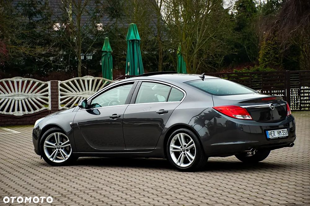 Opel Insignia 1.6 Turbo Sport - 19