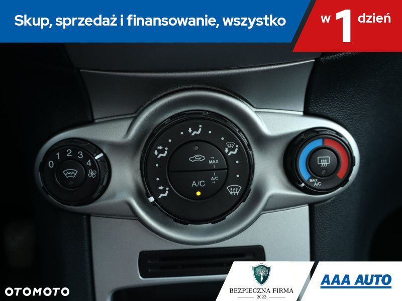 Ford Fiesta - 18
