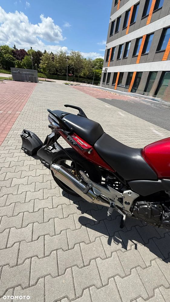 Honda CBF - 12