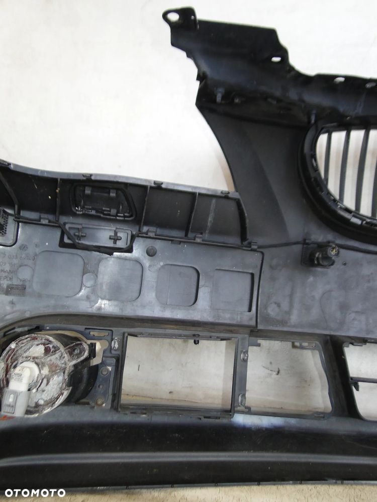 BMW 5 E60 E61 ZDERZAK PRZÓD PRZEDNI PDC CZUJNIKI SCHWARZ 2 668/9 - 31