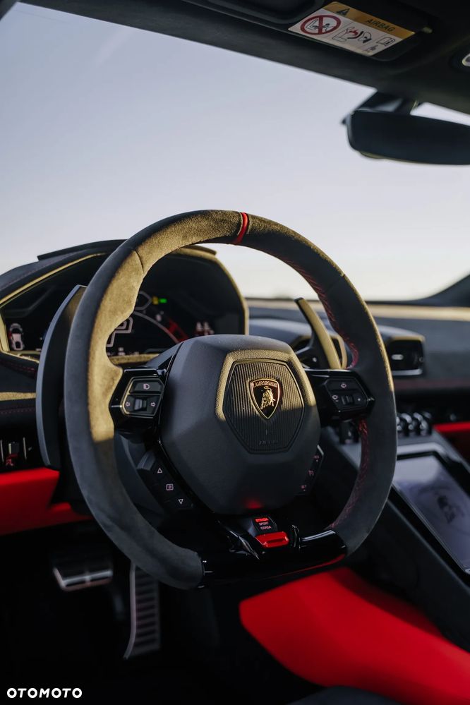 Lamborghini Huracan - 24
