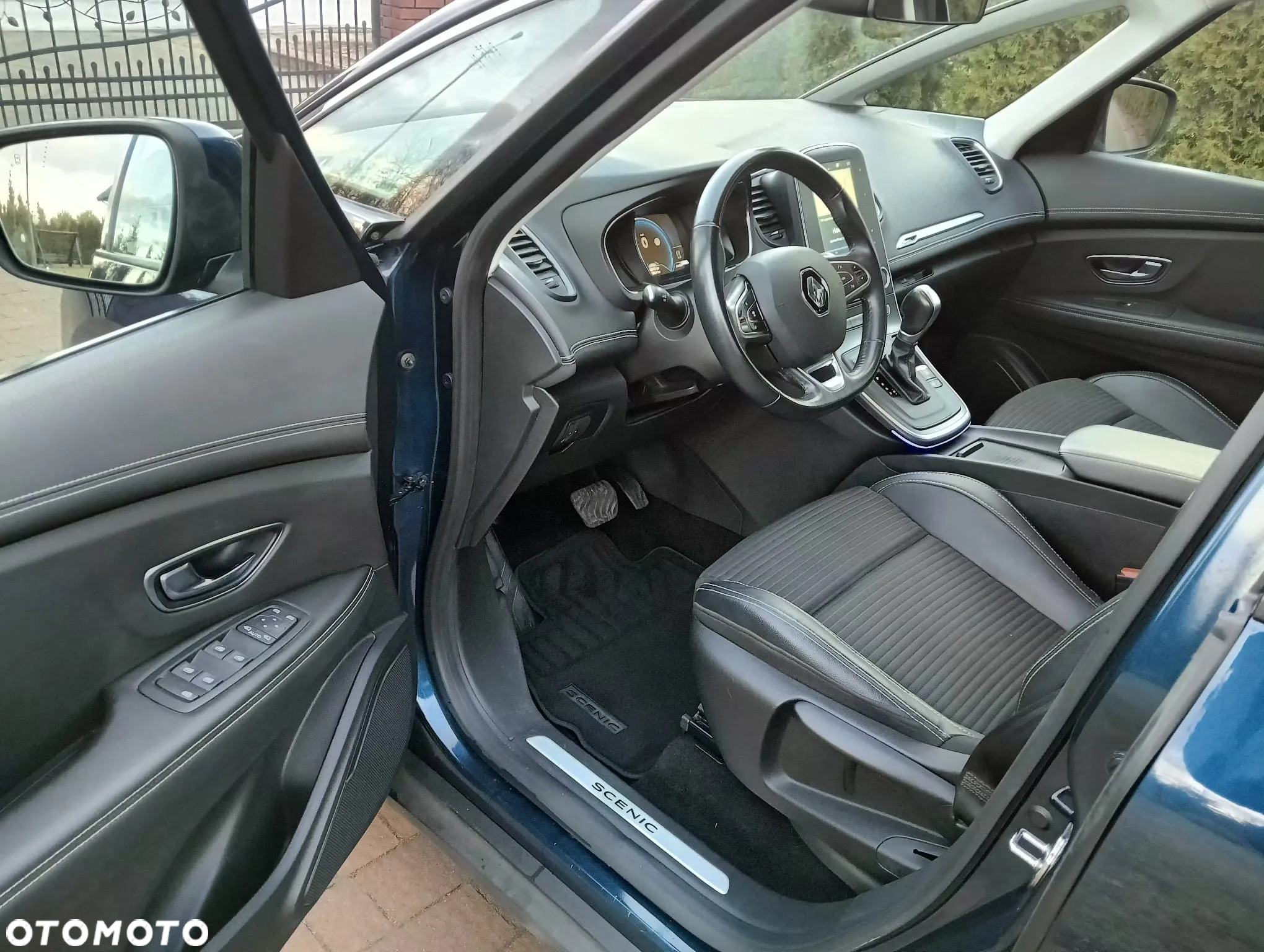 Renault Scenic - 5