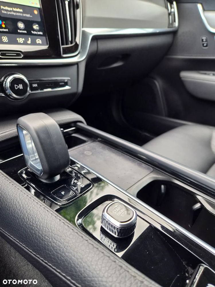 Volvo V90 B4 D AWD Momentum Pro - 14