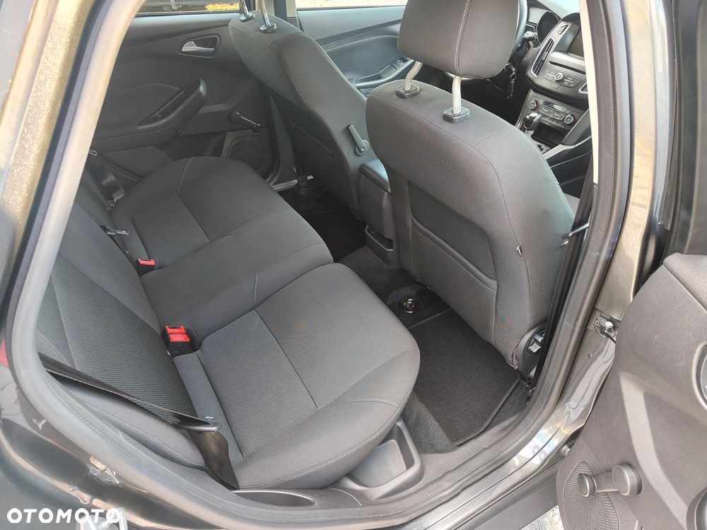 Ford Focus - 21