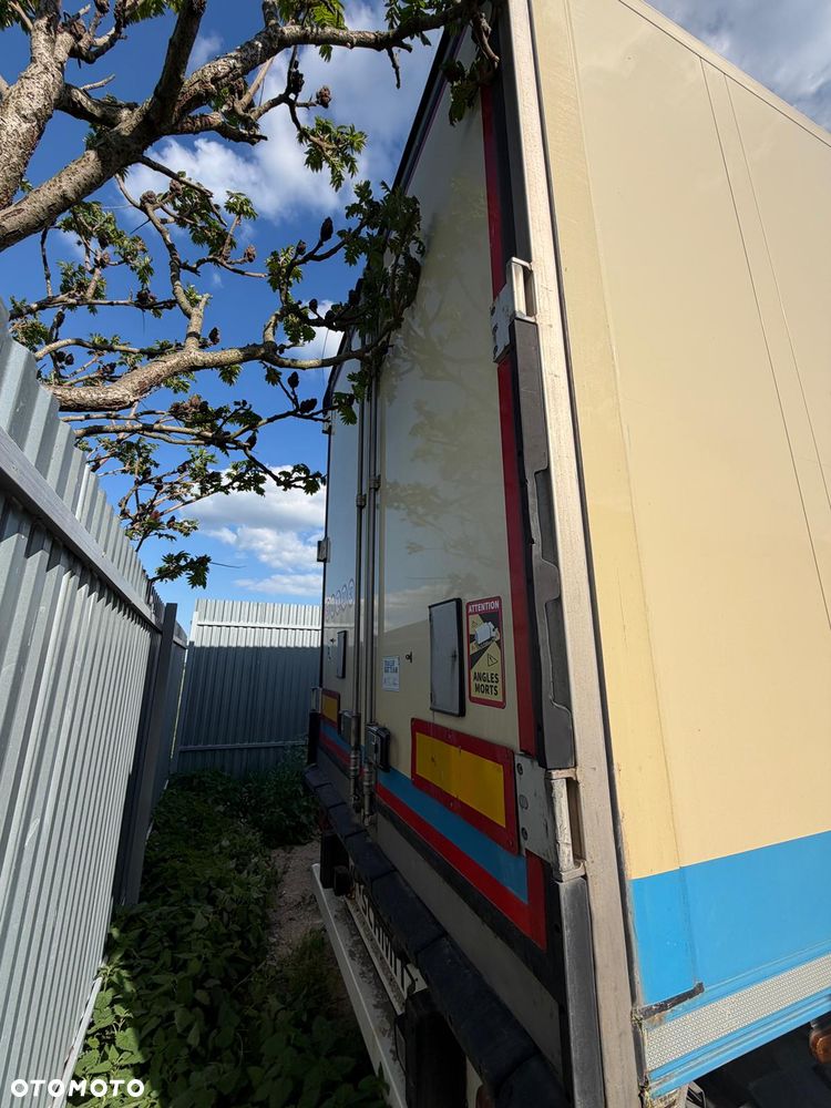 Schmitz Cargobull SKO 24/L-13.4 FP 45 COOL - 9