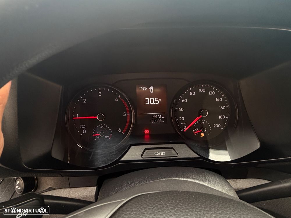VW CRAFTER L2H2 - 12