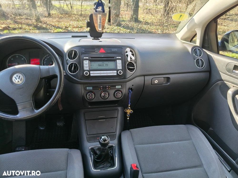 Volkswagen Golf 2.0 TDI Comfortline - 8