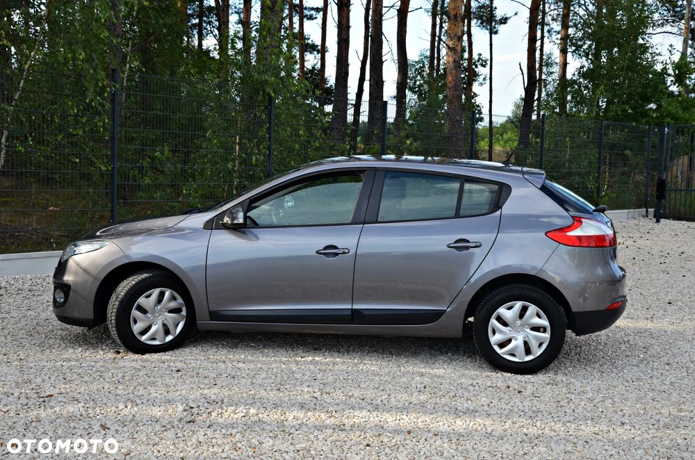 Renault Megane 1.6 16V 110 Dynamique - 22