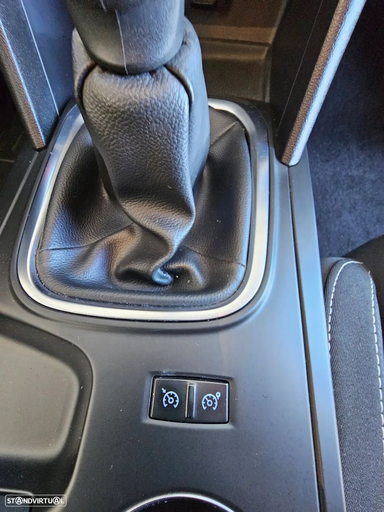 Renault Mégane BLUE dCi 115 BUSINESS EDITION - 12