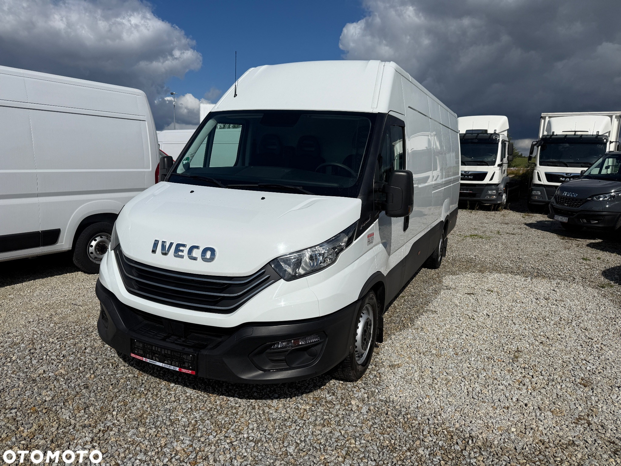 Iveco Daily 3.0 210KM!!!/Automat Hi-Matic/furgon Maxi/Navi/Kamera cofania/Radio DAB/Tempomat/ - 3