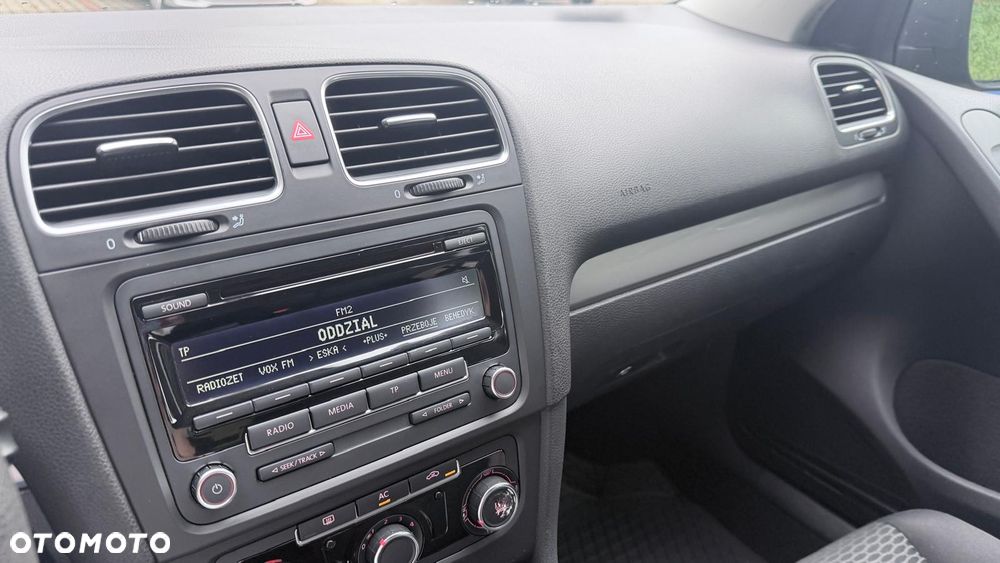Volkswagen Golf 1.6 TDI Comfortline - 10