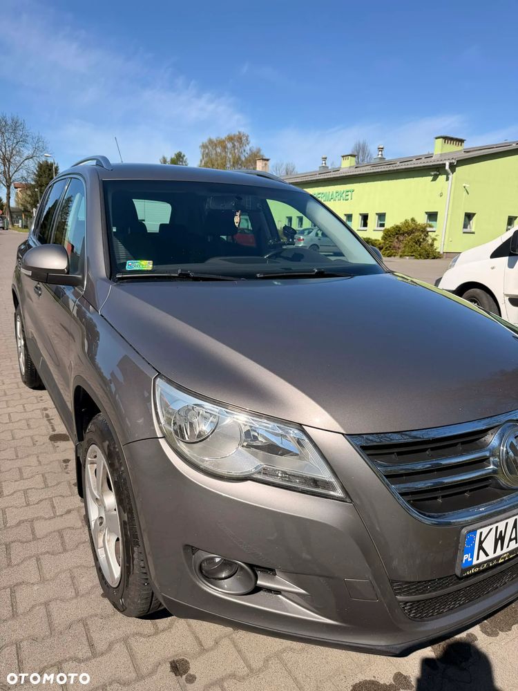 Volkswagen Tiguan 2.0 TDI DPF 4Motion Track & Avenue - 3