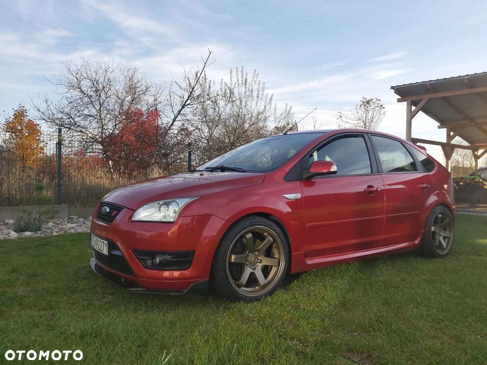 Ford Focus 2.5 ST - 1