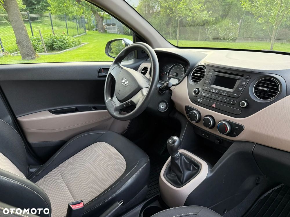 Hyundai i10 - 11