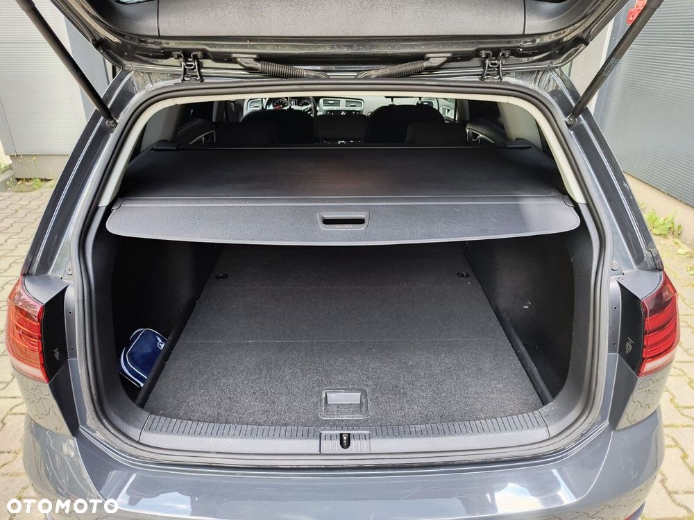 Volkswagen Golf Variant 1.0 TSI BMT Trendline - 26
