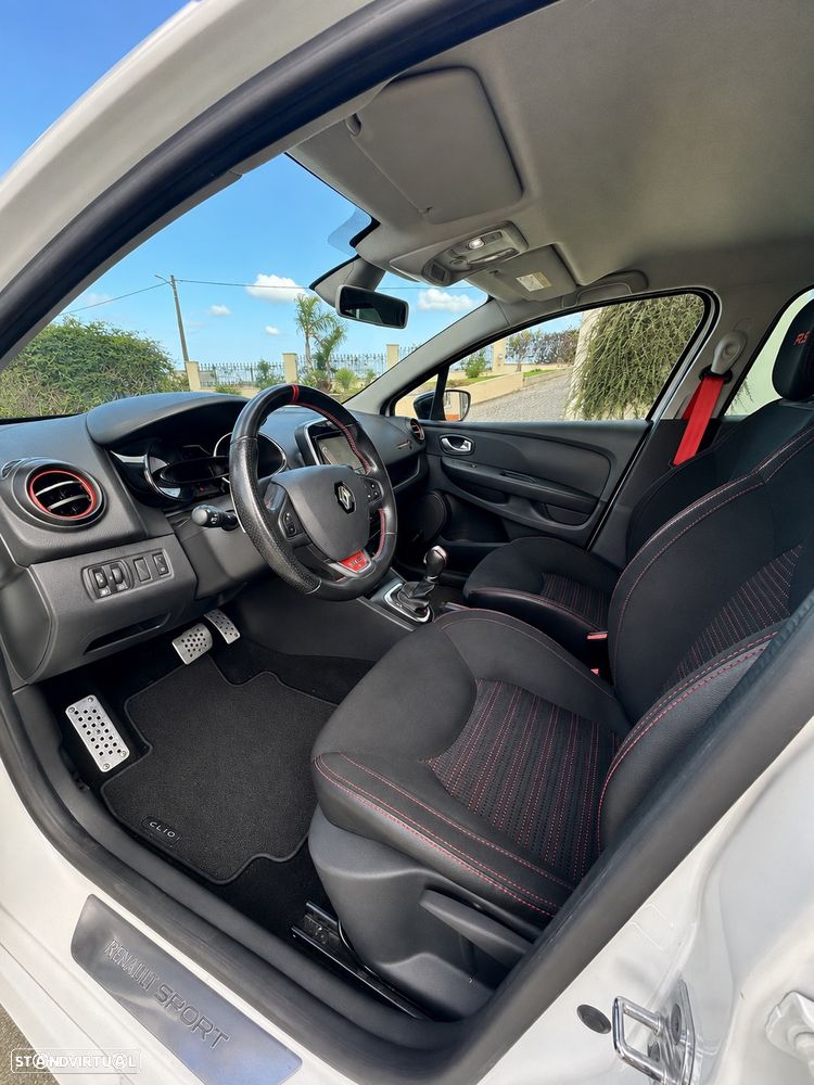 Renault Clio 1.6 T RS Trophy EDC - 9