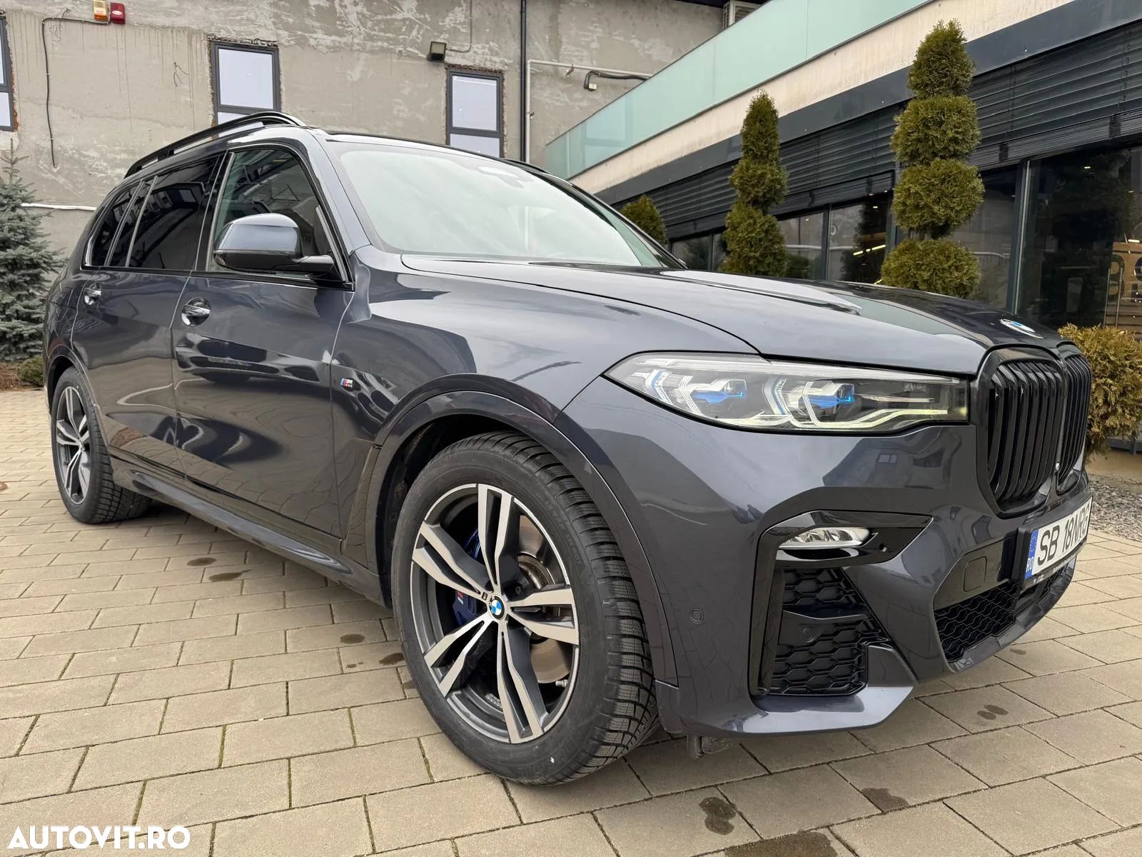 BMW X7 xDrive40i - 1