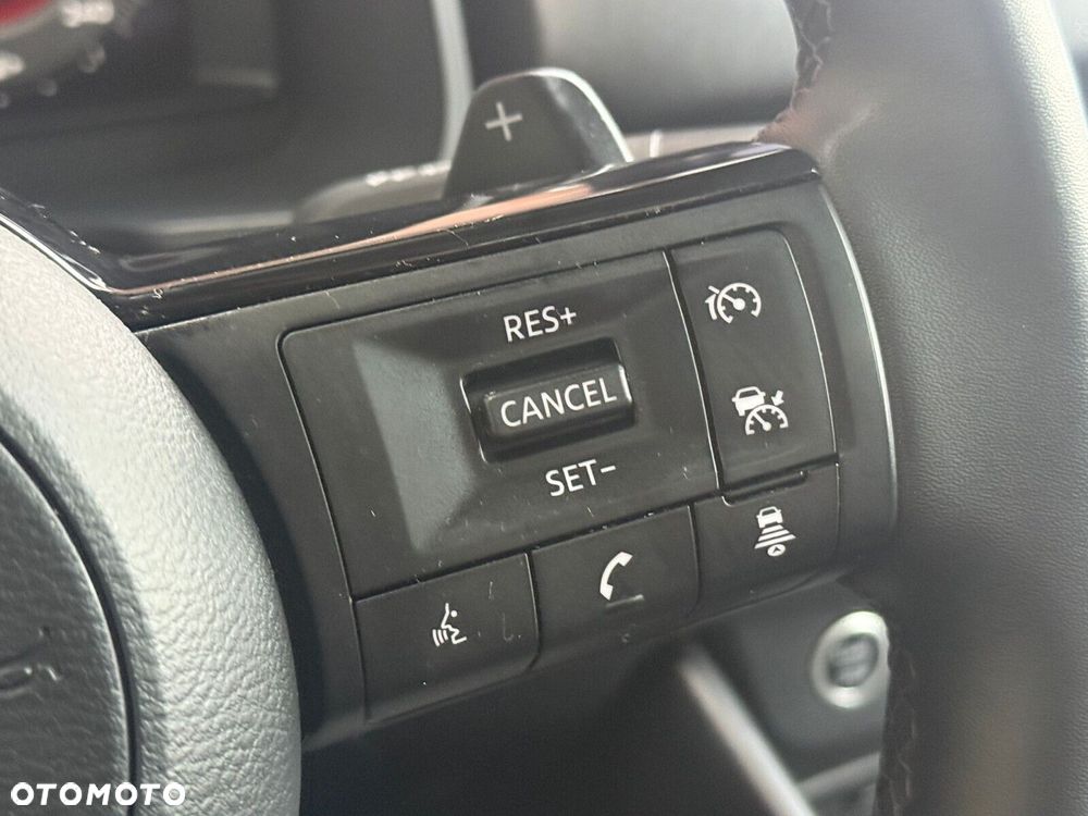 Nissan Qashqai 1.3 DIG-T MHEV N-Connecta Xtronic - 19