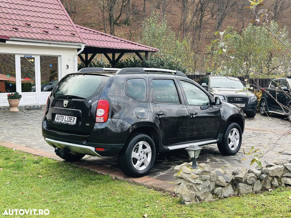Dacia Duster dCi 110 FAP 4x4 Blackshadow - 3