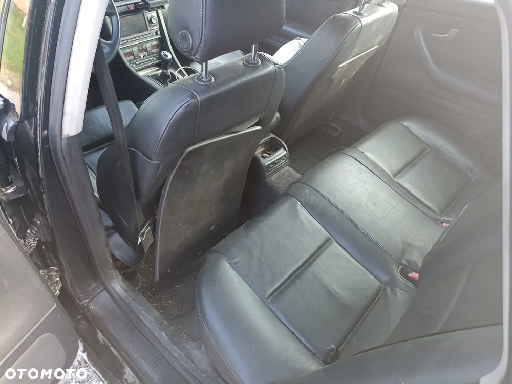 Audi A4 Limousine - 3