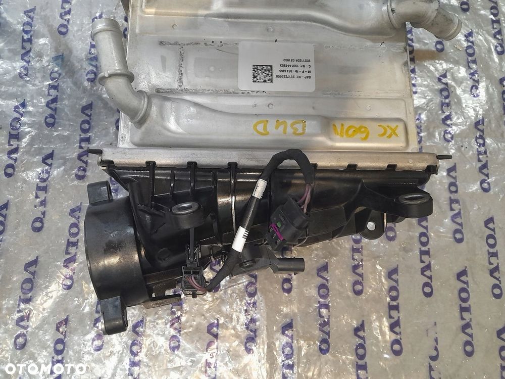 CHŁODNICA INTERCOOLER 32339085 VOLVO XC60 II 2.0 B4D 2022R W-WA - 3