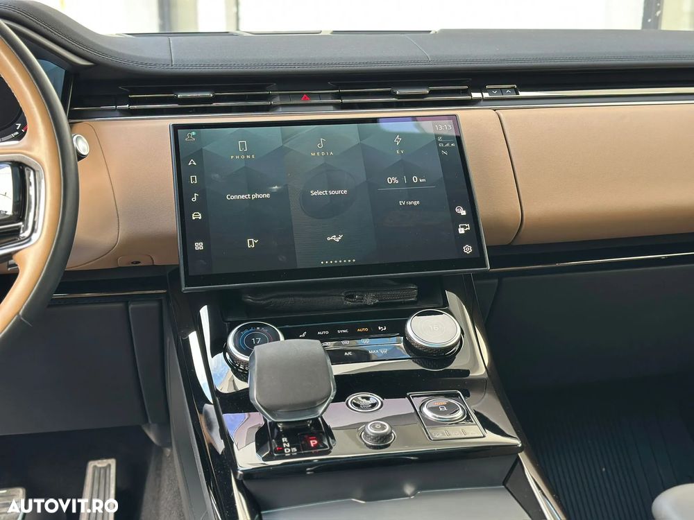 Land Rover Range Rover Sport - 12