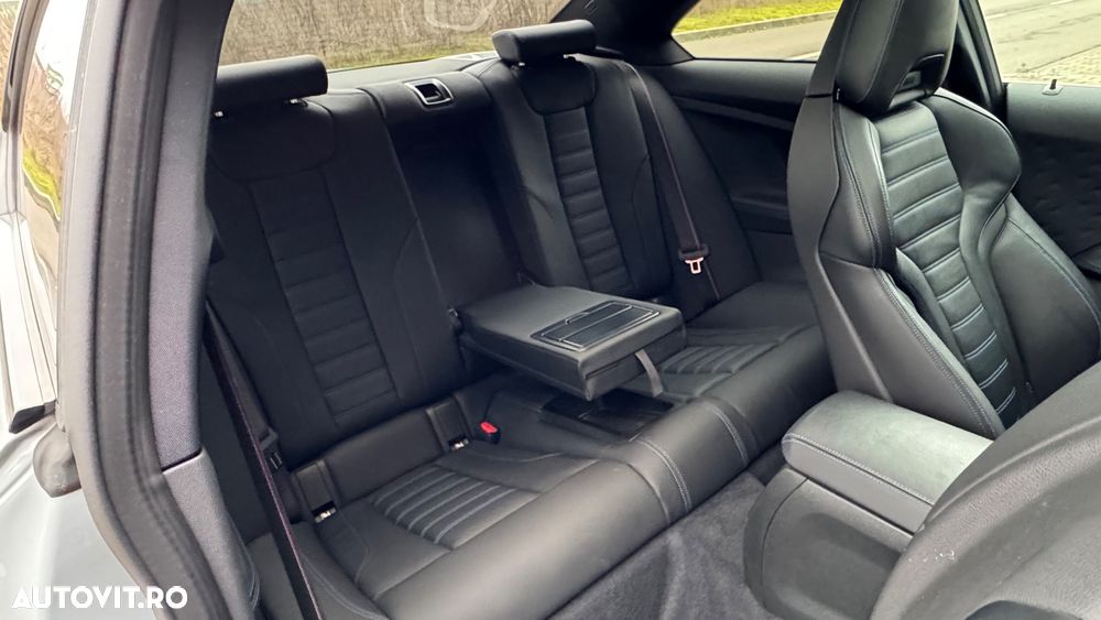 BMW M2 M240i xDrive AT - 10