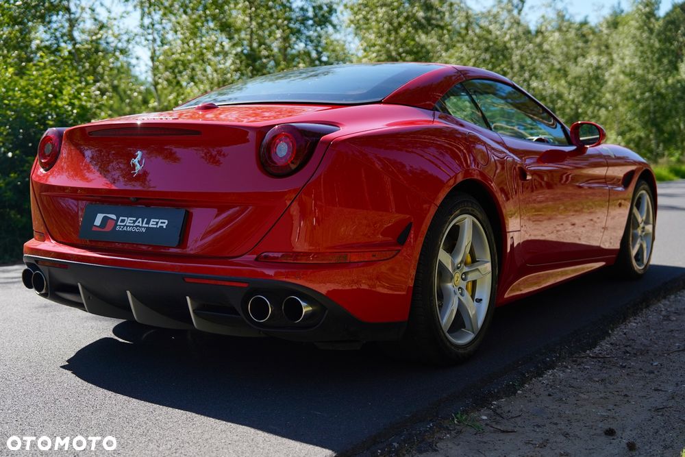 Ferrari California T - 30