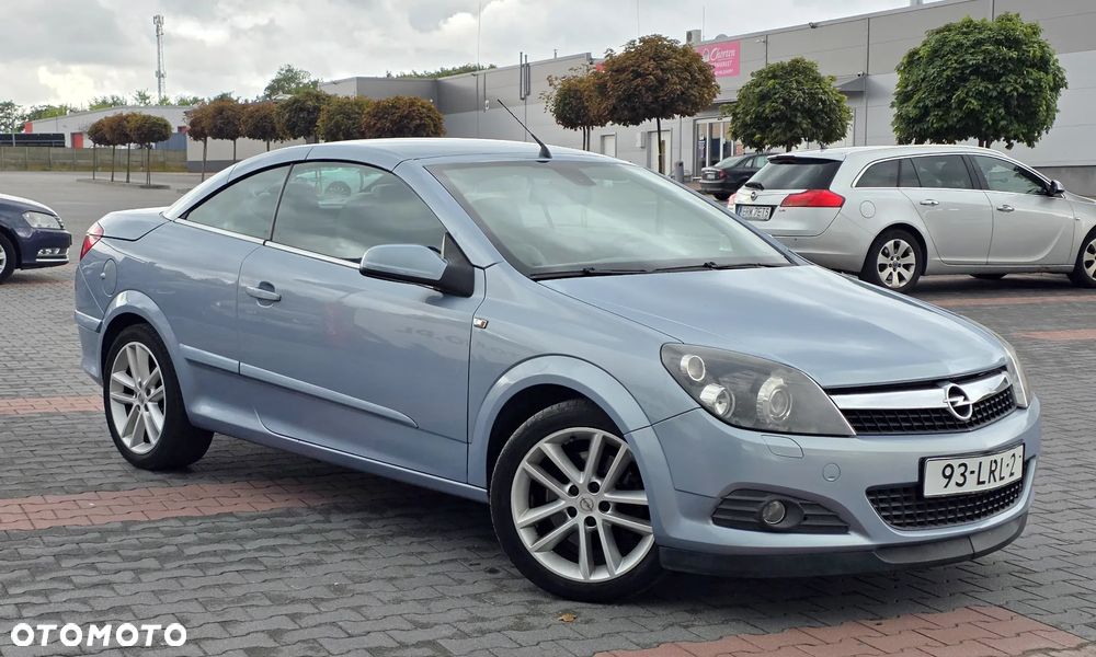 Opel Astra - 2